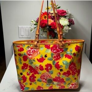 Dooney & Bourke Leisure Rose Garden Bloom Collection Tote Purse